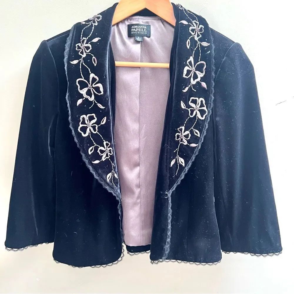 Adrianna Papell Black Velvet Floral Embroidered Jacket. Sz 6